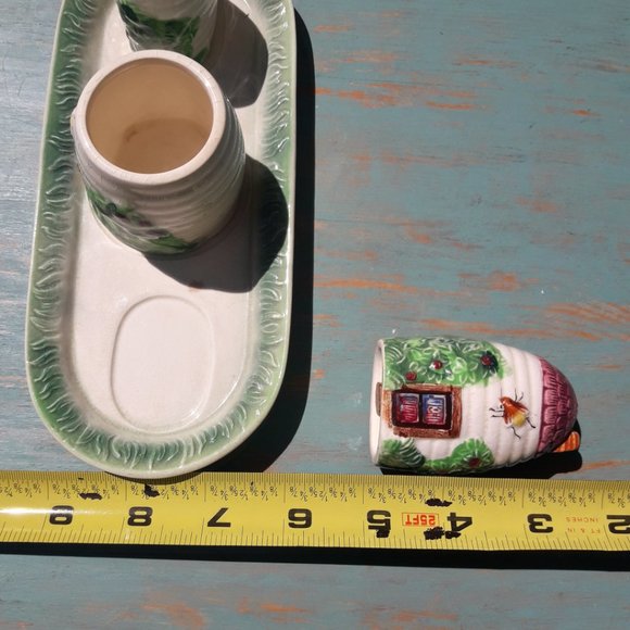 Salt and Pepper Shakers Honey Bee Hive Vintage Porcelain Set Tray Bowl Japan Set - Picture 9 of 14